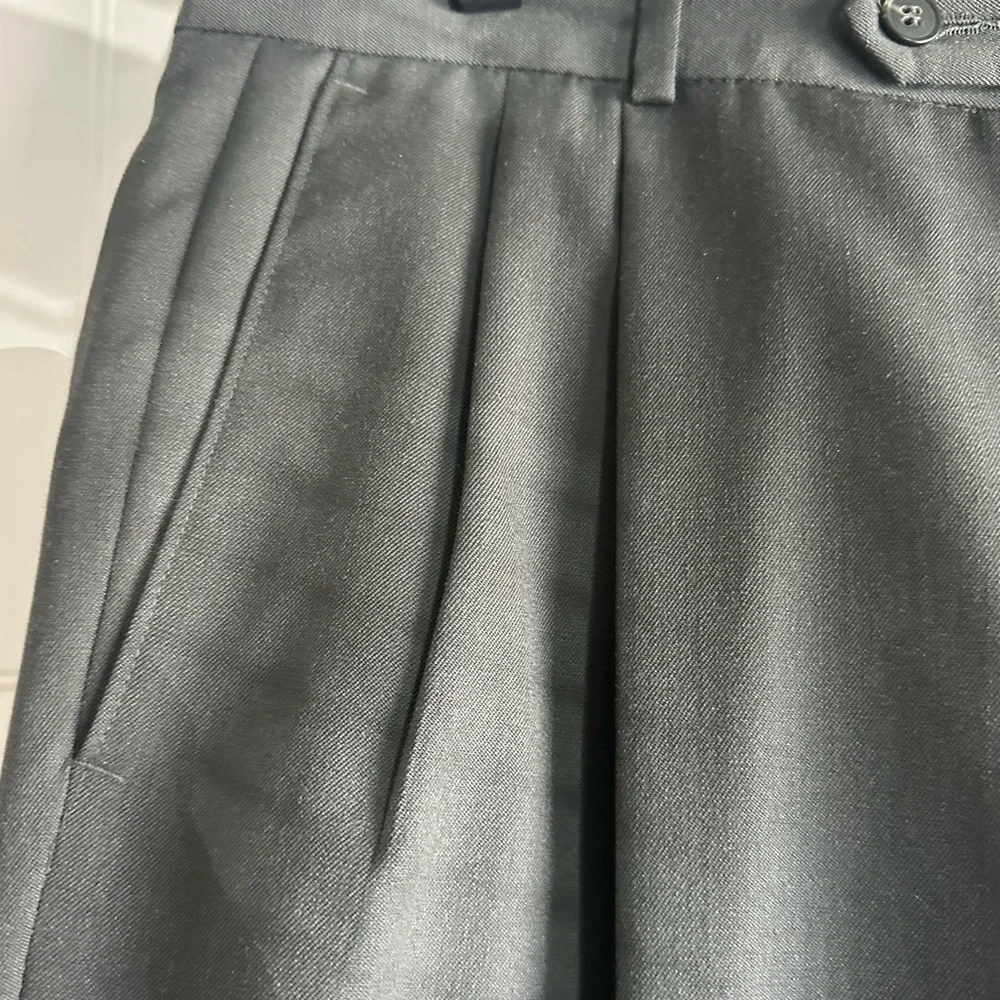 N/A charcoal gray